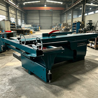 Scie à panneaux coulissante robuste pour le travail du bois avec système de guidage précis, machine de découpe du bois pour la fabrication de meubles en panneaux