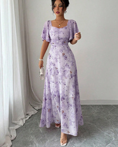 Robe <span class=keywords><strong>longue</strong></span> décontractée pour femme en mousseline de soie, imprimé floral et papillons, col <span class=keywords><strong>carré</strong></span>, manches courtes volantées, taille froncée, coupe évasée fluide - Product Image 1