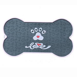 Modernos Tapetes de Silicona de Goma Impermeables y Libres de BPA para Alimentación de Perros y Gatos - Product Image 5