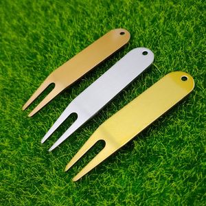 Vente en gros métal argenté vert marqueur de balle accessoires de golf vierge en stock Usa Mairun modèle USA 823 - Product Image 1