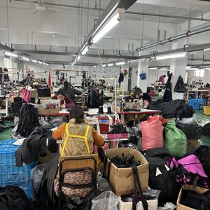 Conjunto de yoga y sauna transfronterizo de poliéster con cremallera, pantalones de cintura alta con control de abdomen y top de manga larga para deporte - Product Image 2