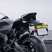 Luz trasera de bicicleta recargable por USB con texto, luz LED de freno resistente al agua, luz de señal de giro, interruptor remoto, batería, pantalla RGB
