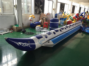Barco de juguete inflable de agua barato 5 personas 8 personas o 12 personas portátil 0,9mm Lona de PVC deportes acuáticos bote de plátano inflable - Product Image 4