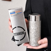 Bouteille d'eau en titane compacte et saine de 220 ml, anti-bactérienne, de haute pureté, idéale pour les courts séjours en extérieur