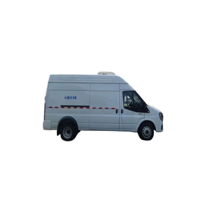 Camioneta Refrigerada Diésel JMC Fushun, 145HP, 2.0T, Neumáticos Traseros Dobles, Caja Aislada de 3.2m para Entrega de Alimentos Congelados y Productos Frescos - Product Image 1