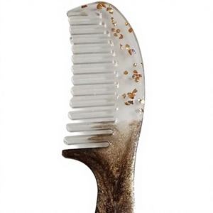 Peine para el Cabello de Resina Ecológica Hecho a Mano de la Mejor Calidad, Accesorio Iónico, Amigable con la Piel, Personalizable para Hombres y Mujeres, Artesanía Natural Perfecta - Product Image 1