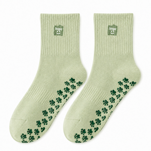 Chaussettes de Pilates antidérapantes personnalisées avec logo, chaussettes de yoga en coton à grip en silicone <span class=keywords><strong>pour</strong></span> femmes, chaussettes de fitness <span class=keywords><strong>pour</strong></span> barre et trampoline, OEM - Product Image 2