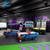 Équipement de parc sportif gonflable commercial, centre de divertissement actif intérieur pour enfants et familles