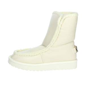 Bottines basses pour femme Kejo, couleur crème, KJ04325SD, chaudes et tendance pour l'hiver - Product Image 1