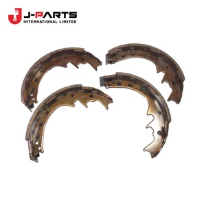 Kit de frein arrière pour Toyota Hilux LN106 1988-1997 OE 04495-26061 0449526061 - Product Image 1