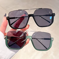 Kacamata hitam Vintage kustom Beruntung kacamata hitam tidak beraturan jembatan ganda kacamata hitam setengah tanpa bingkai logam persegi