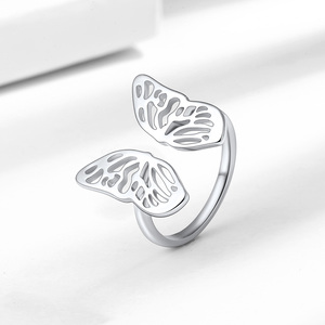 RFJEWEL 2026 Nouvelle Bague Ouverte Ajustable Papillon Plaqué Or/Argent Vente en Gros Bijoux Tendance pour Femmes - Product Image 2
