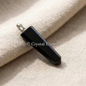 Pendentif pyramide en agate noire, charme classique minimaliste en argent, bijou unisexe, charme de protection - Product Image 2