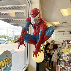 Estatua de Spider-<span class=keywords><strong>Man</strong></span> de tamaño real, artesanía de resina, personaje de película invertida, escultura de Spider-<span class=keywords><strong>Man</strong></span>, escultura de araña suspendida de fibra de vidrio - Product Image 5