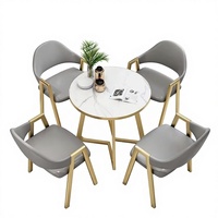 Ensemble de salle à manger 1 table 4 chaises, mobilier d'hôtel, restaurant, café, boutique, réception, table ronde, chaise en cuir