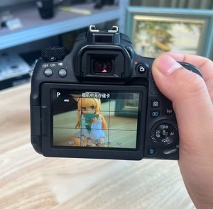 กล้องดิจิตอล SLR ขนาดกลางมือสอง รุ่น 77D บอดี้กล้อง APS-C ความละเอียด 24MP เหมาะสำหรับผู้เริ่มต้น - Product Image 3