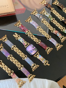 Le <span class=keywords><strong>bracelet</strong></span> en résine à la mode avec un fermoir en or convient à la montre Ultra 2/1 Cadran 38/49mm Série 10 9 8 7 6 5 4 - Product Image 2