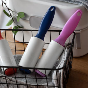 Rullo Adesivo in Plastica di Alta Qualità con Manico Dritto per Rimozione di Peli e Capelli da Vestiti e Tessuti - Product Image 2