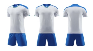 Sublimación personalizada Impresión digital 100% Poliéster Verano Fútbol Jersey Kit Transpirable Secado rápido Cuello en V Manga corta - Product Image 5