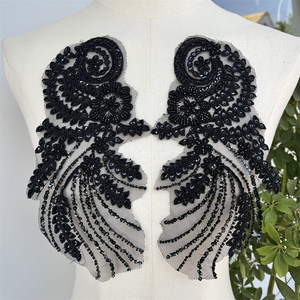 1 paio di toppe di fiori di paillettes ricamate bianche nere con motivo Applique <span class=keywords><strong>in</strong></span> <span class=keywords><strong>pizzo</strong></span> abito da sposa abito da sposa - Product Image 5