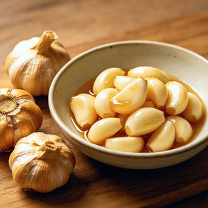 Ajo Blanco Fresco de Origen Shandong, Pelado, Bulbos Grandes de 5.5cm, 20kg a Granel, Venta al por Mayor, Vegetales de la Familia Liliáceos, 6-12 Meses de Caducidad, OEM - Product Image 4