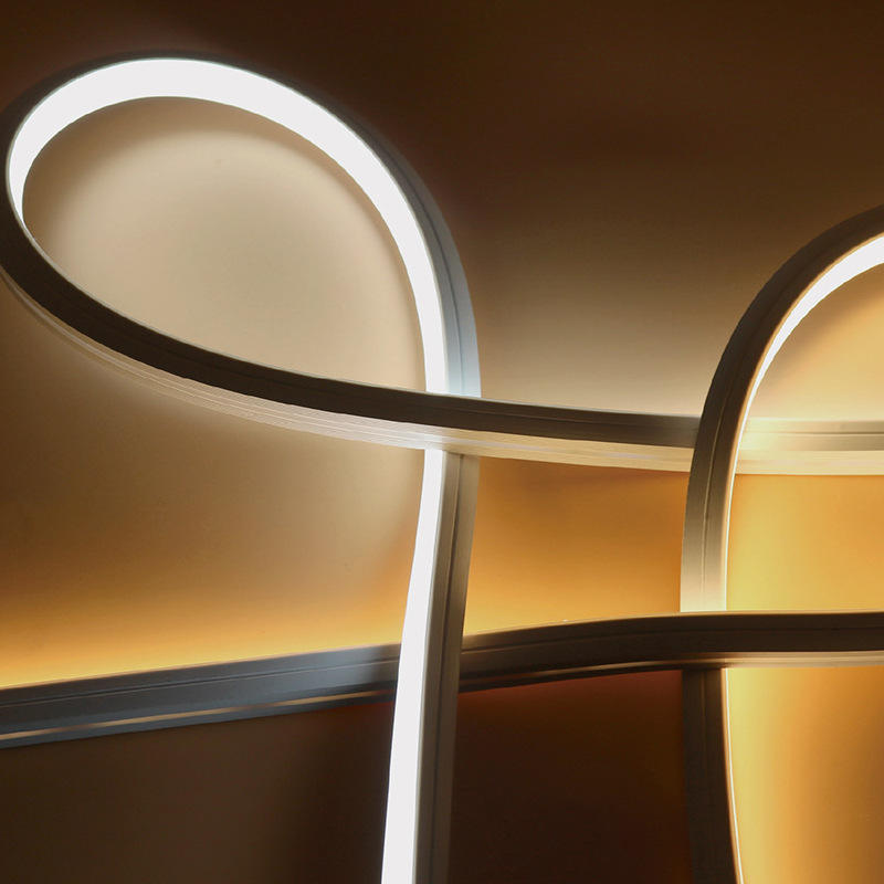 สีขาวอบอุ่น