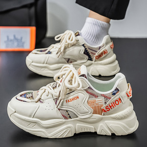 รองเท้ากีฬาผู้ชายดีไซน์ใหม่รับฤดูใบไม้ผลิ  หน้าผ้าตาข่าย พื้นรองเท้า EVA ช่วยลดแรงกระแทก กันลื่น พื้นยางสำหรับทุกฤดู น้ำหนักเบา - Product Image 4