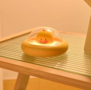 Nuova piccola anatra carina a forma di UFO Touch Control atmosfera camera <span class=keywords><strong>da</strong></span> letto calda luce sognante notte notte lampada portatile per bambini - Product Image 1