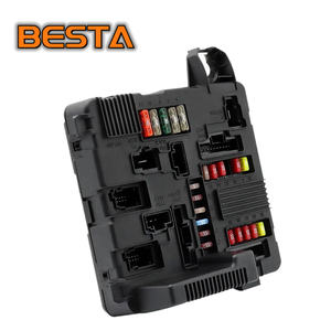 Módulo de protección de batería de caja de fusibles de motor de coche 8200306032 para <span class=keywords><strong>Renault</strong></span> <span class=keywords><strong>Megane</strong></span> Scene 2 2002-2006 8200306033 S118399300J - Product Image 5