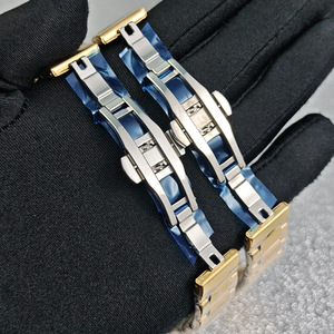 Orologio di Lusso da <span class=keywords><strong>Uomo</strong></span> Personalizzato OEM, Design Classico Quadrato, Cinturino in <span class=keywords><strong>Acciaio</strong></span>, Movimento al Quarzo - Product Image 5