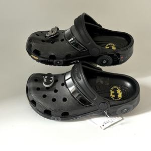 Sandales à trous classiques pour enfants Zturn New Explosions, été 2025, respirantes, en EVA, motif de dessin animé Batma, Baotou - Product Image 4