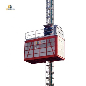 Ascensore da cantiere a gabbia singola SC200 con sistema a cremagliera e pignone per il trasporto passeggeri in progetti di edifici a più piani - Product Image 1