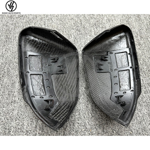 Coque de rétroviseur latéral en fibre de carbone sèche de style Performante de haute qualité (remplacement) pour Lambo URUS 2018-2023 - Product Image 4