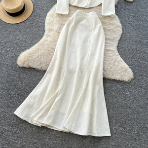 Plus Size Casual 2 Piece Set for Women V-Neck Top And High Waist Slim Suit American <strong>Clothing</strong> Wholesale - Product Image 3