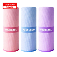 Serviette de plage en microfibre Ujoy, personnalisable, en gros, sans sable, super absorbante, séchage rapide pour usage extérieur