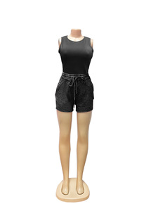 Completo Estivo in Cotone Due Pezzi: Top Corto Senza Maniche <span class=keywords><strong>e</strong></span> <span class=keywords><strong>Pantaloncini</strong></span> Aderenti a Vita Alta, Set Casual da Donna - Product Image 2