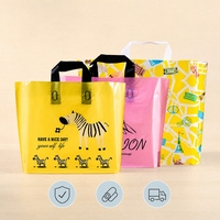 Sacs de marchandises en plastique, sacs de boutique pour petites entreprises, sacs de vente au détail en plastique, sacs de shopping en plastique personnalisés avec logo et poignée