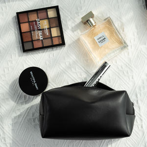 Sac de rangement cosmétique personnalisé noir en cuir PU étanche portable avec fermeture éclair pour pinceaux de maquillage pour femmes pour articles de toilette de voyage - Product Image 3