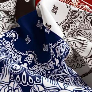 Foulard carré en soie pour femme, foulard à la texture soyeuse pour envelopper les cheveux et dormir la nuit - Product Image 5