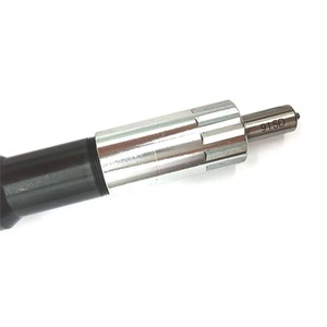 Oferta Especial: Inyector Diesel 6245-11-3100 para Motor Komatsu 6D170 PC400-8, Pieza de Reparación para Suministro de Combustible de Excavadora - Product Image 2