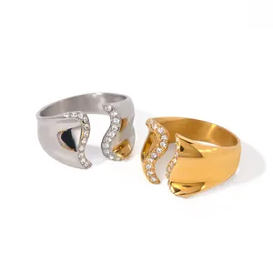Anel de pedra de zircônia cúbica lisa em forma de onda de aço inoxidável J&D Fashion 18K PVD ouro robusto