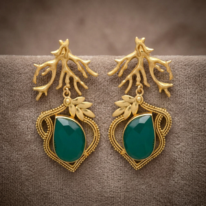 Boucles d'oreilles pendantes en laiton plaqué or faites à la main avec pierres précieuses, style ethnique, pour fiançailles et soirées, mode bohème - Product Image 2
