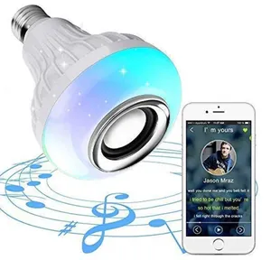 12W RGBW E27音乐RGB变色灯泡扬声器多色装饰灯泡带遥控器用于派对家庭