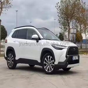 PRECIO DE SUBASTA PARA Toyota-Corolla-Cross LE SUV Usado 2024 Pantalla táctil CarPlay y compatibilidad automática Neumáticos para todas las estaciones - Product Image 1