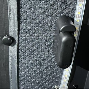 Tente de toit en alliage d'aluminium YOUNGHUNTER, modèle Trigone en V, ouverture rapide, une chambre, quatre saisons, pour voiture - Product Image 4