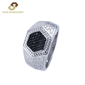 Anello di Lusso da Uomo con Zaffiro Blu, Anello a Fascia Larga con Croce Religiosa, Anello di Fidanzamento e Matrimonio per Uomo - Product Image 6