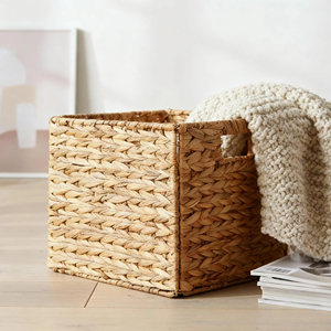Panier en jacinthe d'eau naturel fait main, boîte de rangement décorative tressée, organisateur durable pour la décoration de la maison et du bureau - Product Image 5