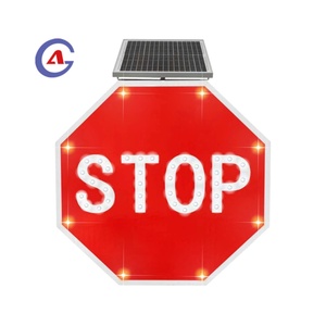 Señal de Tráfico LED Solar Octogonal Intermitente que Cumple con las Normas MUTCD para América - Product Image 1