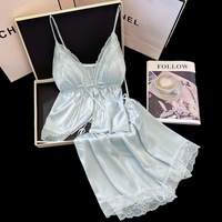 Pyjama d'été fin pour femme avec coussinets de poitrine, style élégant et délicat, caraco à lacets sur le devant et short, respirant, pour la maison