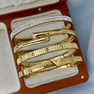 Набор браслетов QISEN из нержавеющей стали с цирконами, не тускнеет, с покрытием из 18-каратного золота, модные классические браслеты с фианитами, женские украшения - Product Image 2